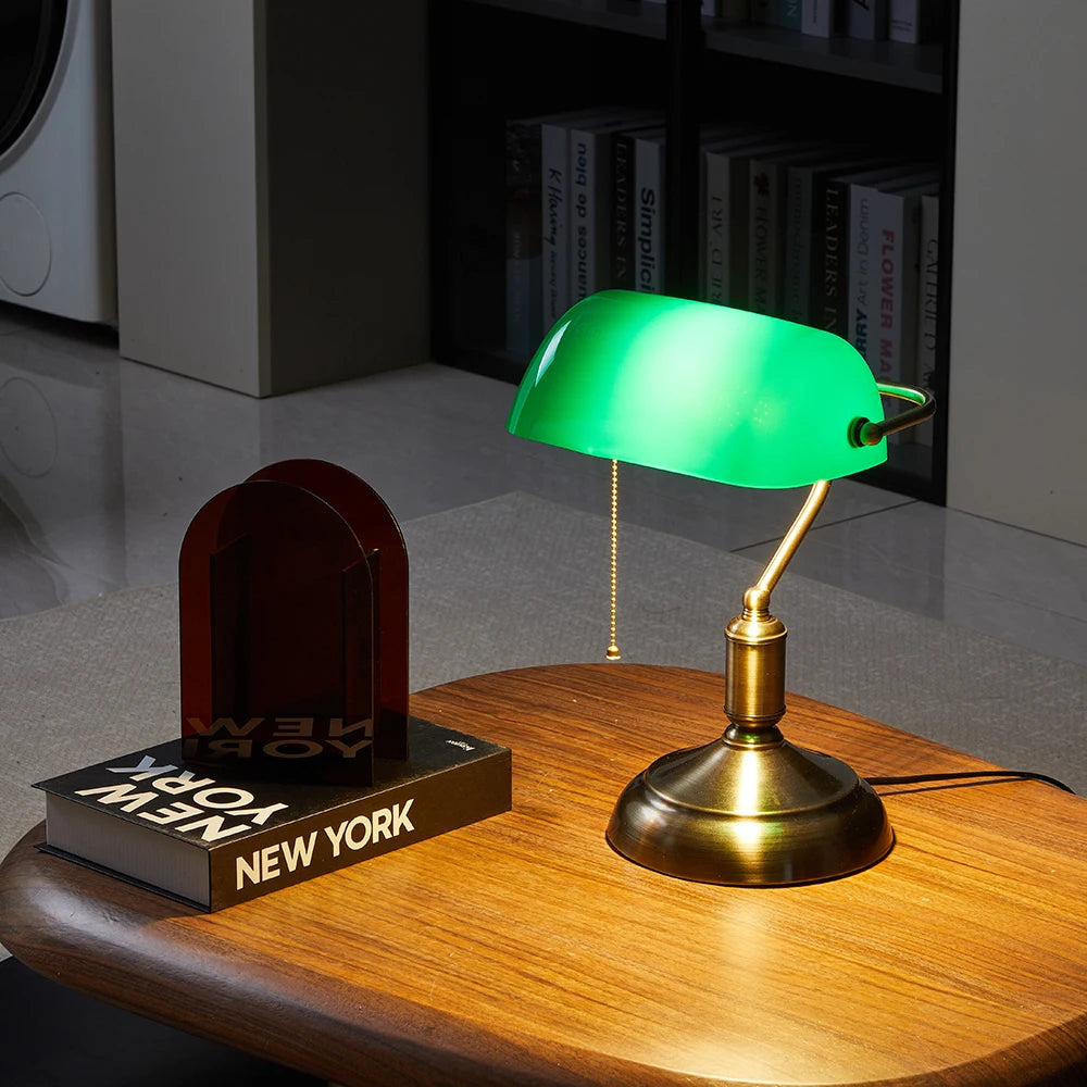 Art Deco Bedside Lamp – Timeless and Refined Elegance