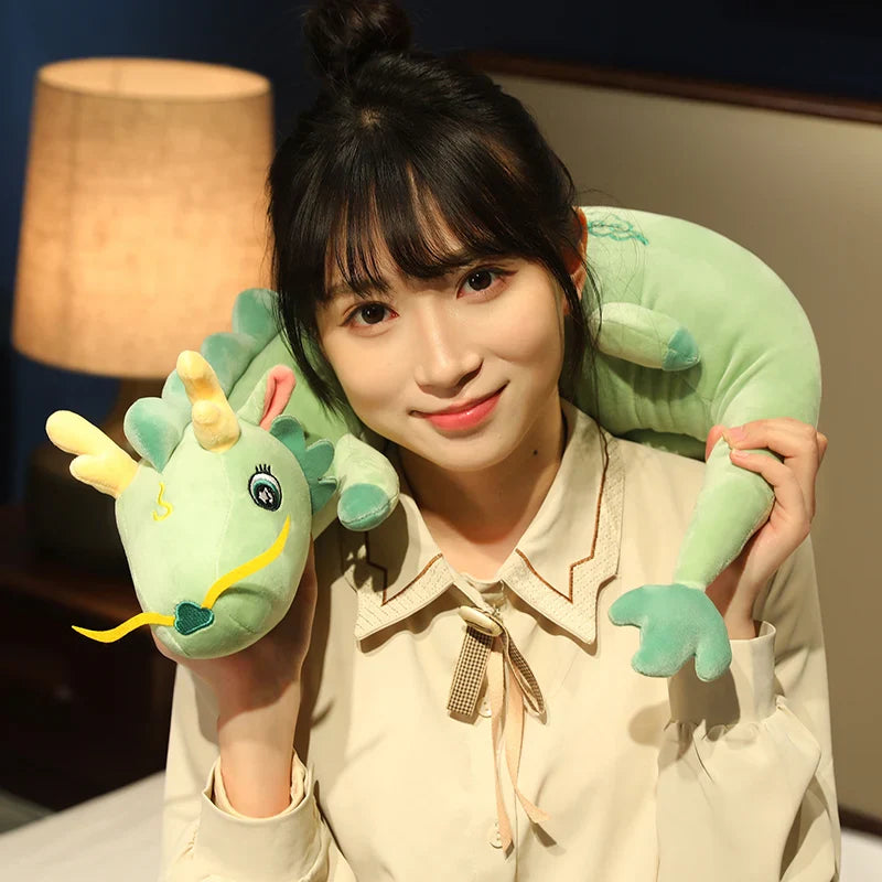 Coussin Dragon Peluche – Douceur Et Fantaisie