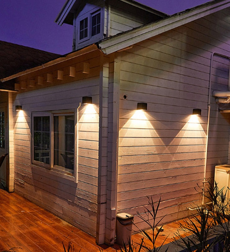 IP65 udendørs solcelle-væglampe - holdbar, miljøvenlig belysning