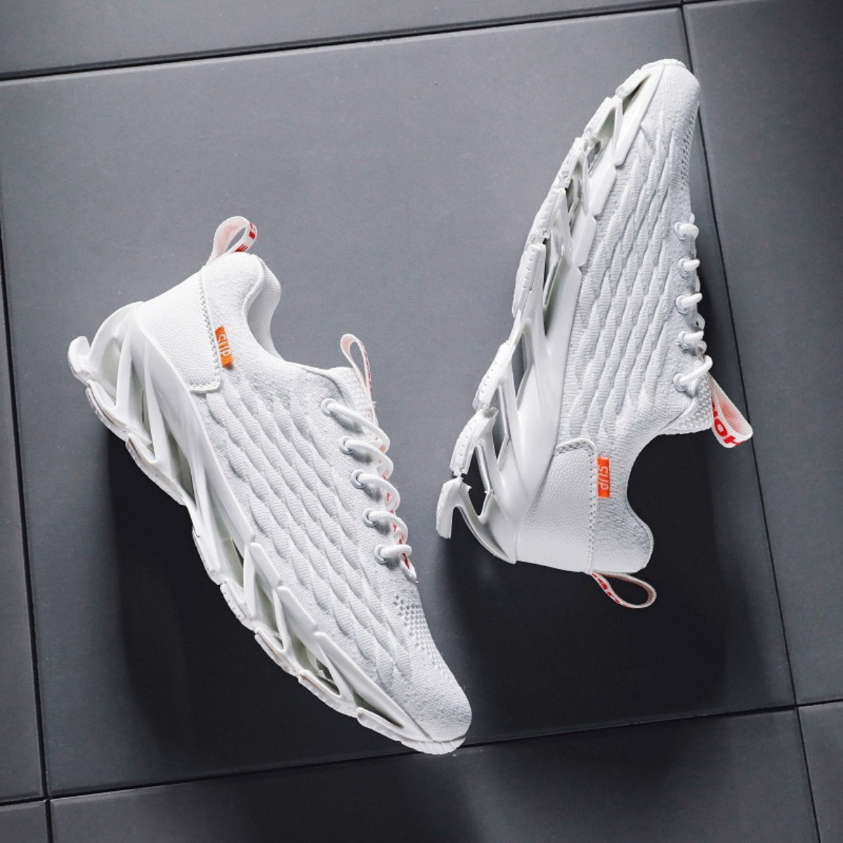 أحذية جري للرجال - الراحة والأداء