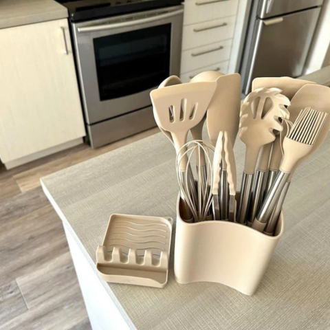 12 Piece Silicone Cookware Set - Complete & Comfortable To Use