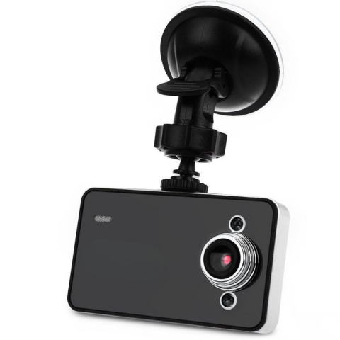 Kamera zainstalowana z czujnikiem ruchu — Wyraźny obraz i pełna ochrona