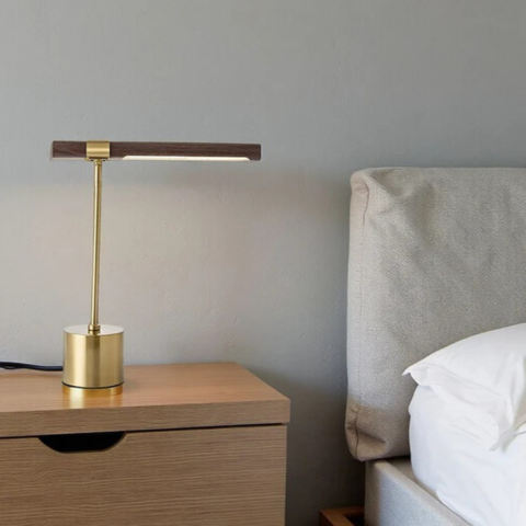 Lampă de birou LED – Eleganță și Simplitate