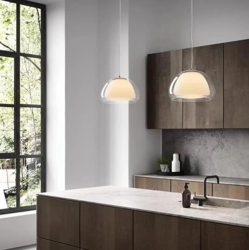 Kattovalaisin Koristeellinen – Lämmin ja Trendikäs Tunnelma