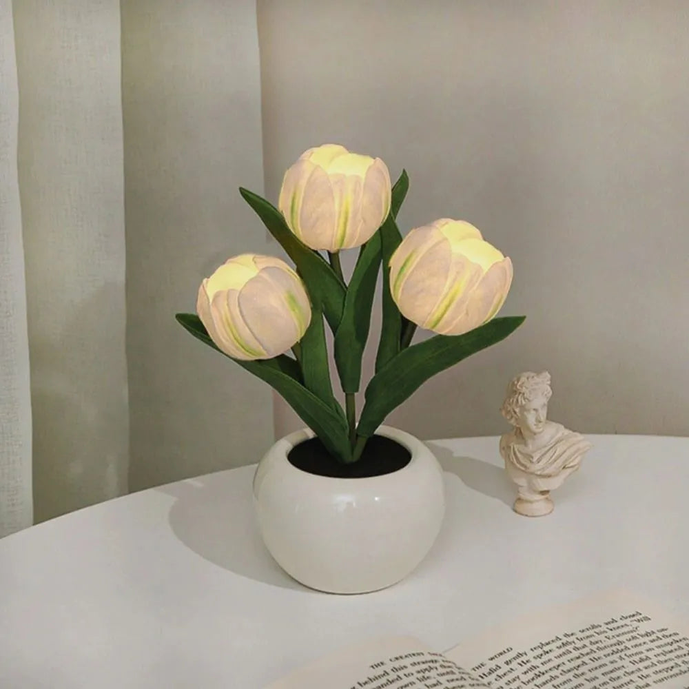 Dekoratív Tulipán Lámpa – Meleg és Finom Hangulat 