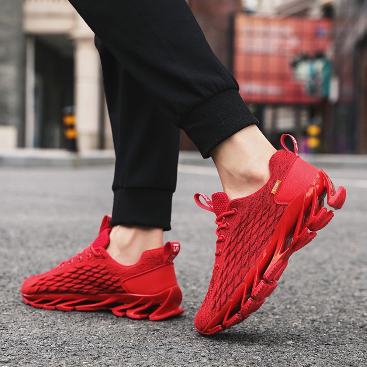 נעלי ריצה לגברים – נוחות וביצועים 