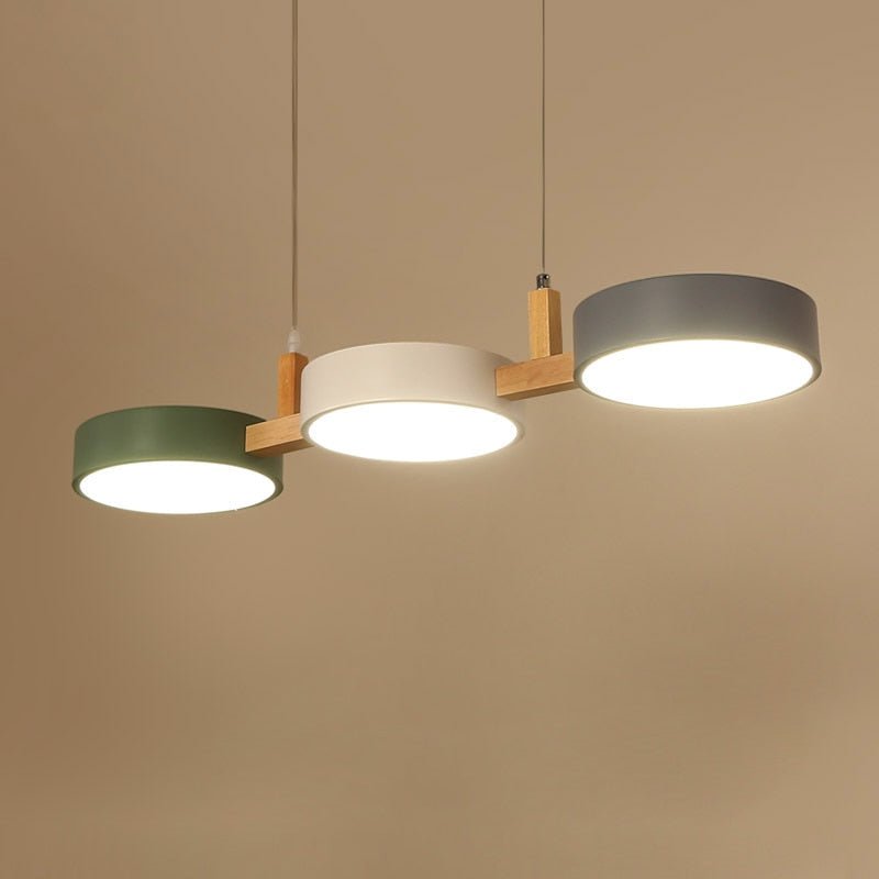 Candeeiro Suspenso Moderno Em Metal – Design Elegante E Iluminação Tendência 