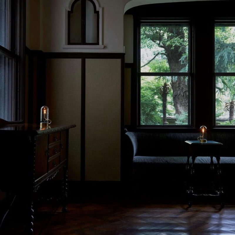 Lampada da Tavolo — Illuminazione Calda Effetto Fiamma 