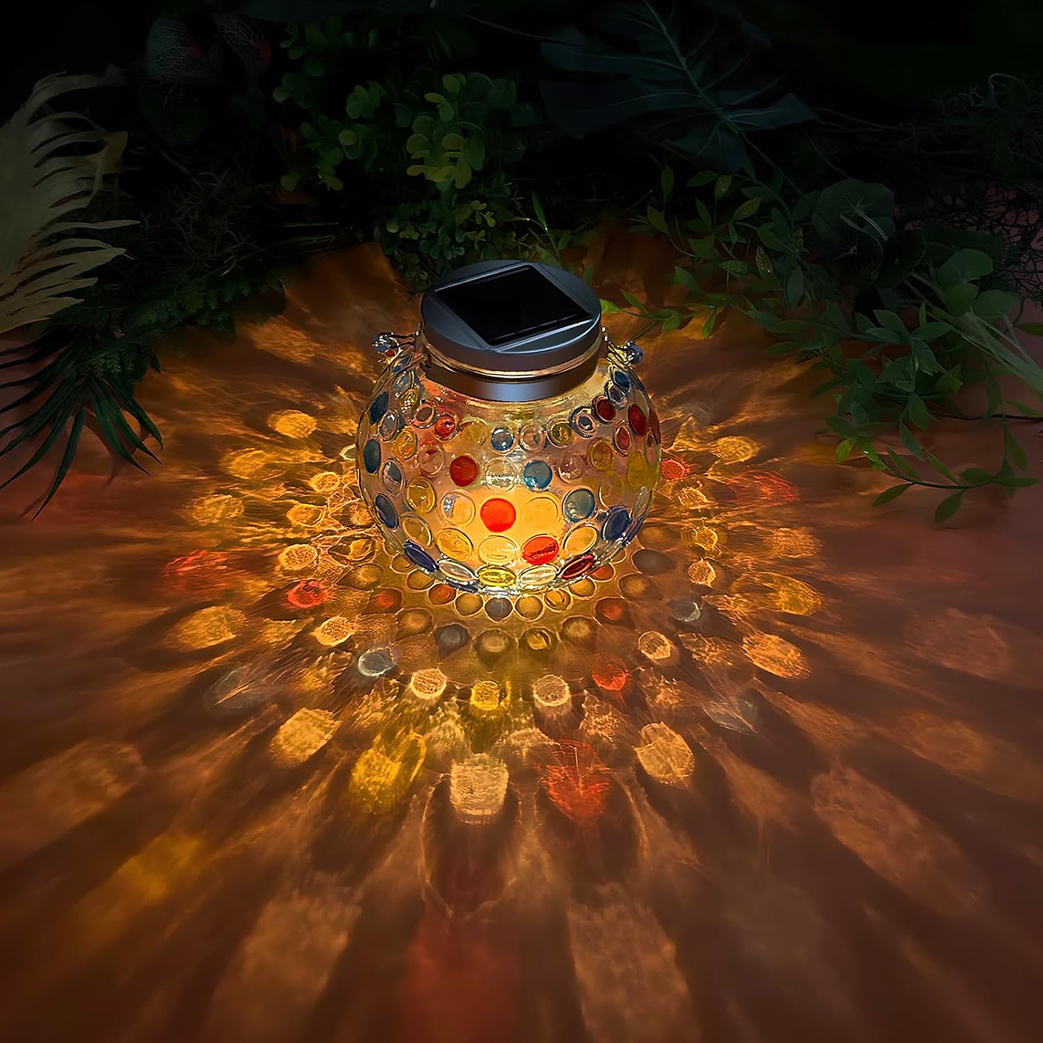 فوانيس شمسية خارجية — أناقة زجاجية 