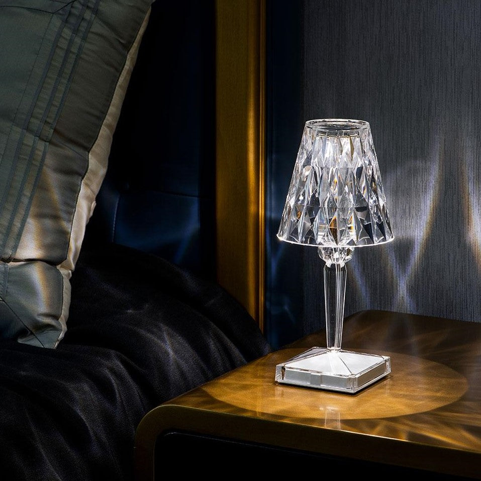 Lampe De Table Cristalline – Élégance Moderne Et Ambiance Chaleureuse