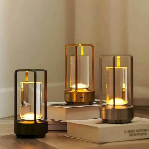 Ladattava pöytälamppu – Pehmeä valo ja ajaton tyyli 