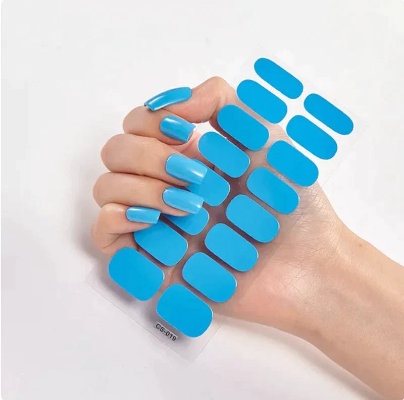 Ensemble d'ongles autocollants