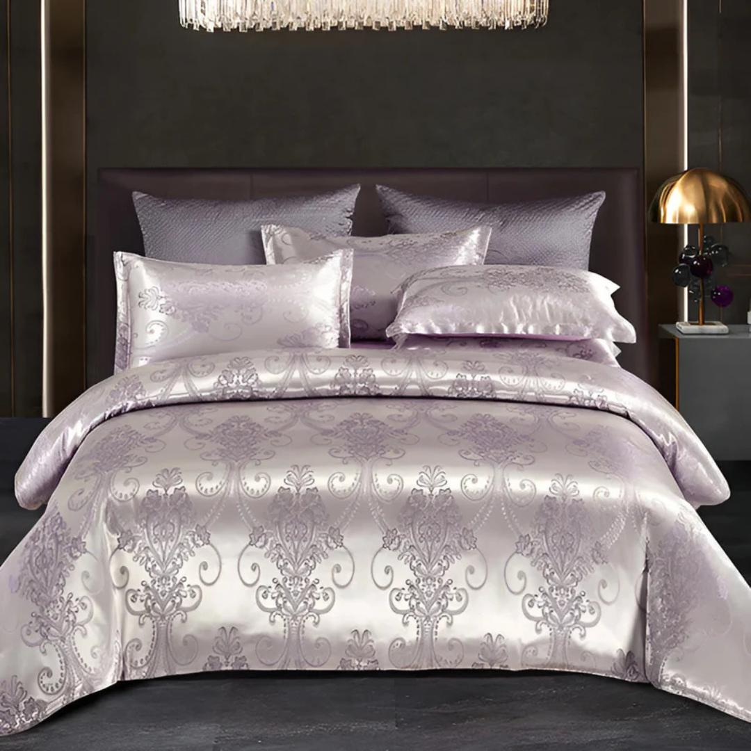 Satin Duvet Cover – Floral Elegance and Absolute Comfort 
