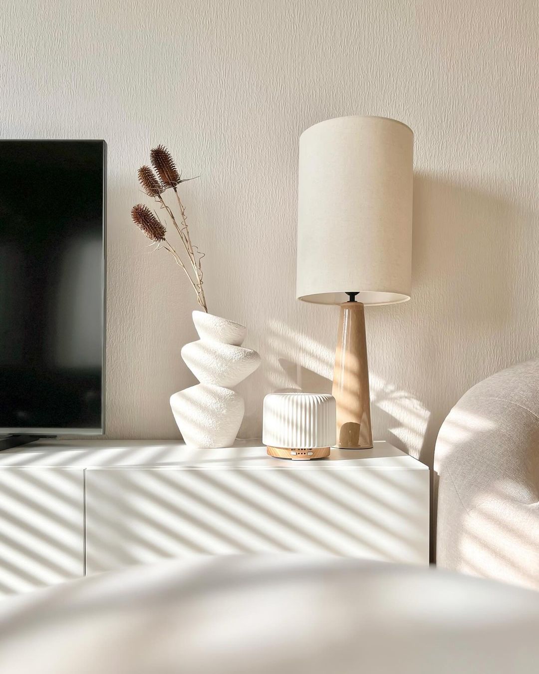 Ceramic Perfume Diffuser – Elegance and Soothing Atmosphere 